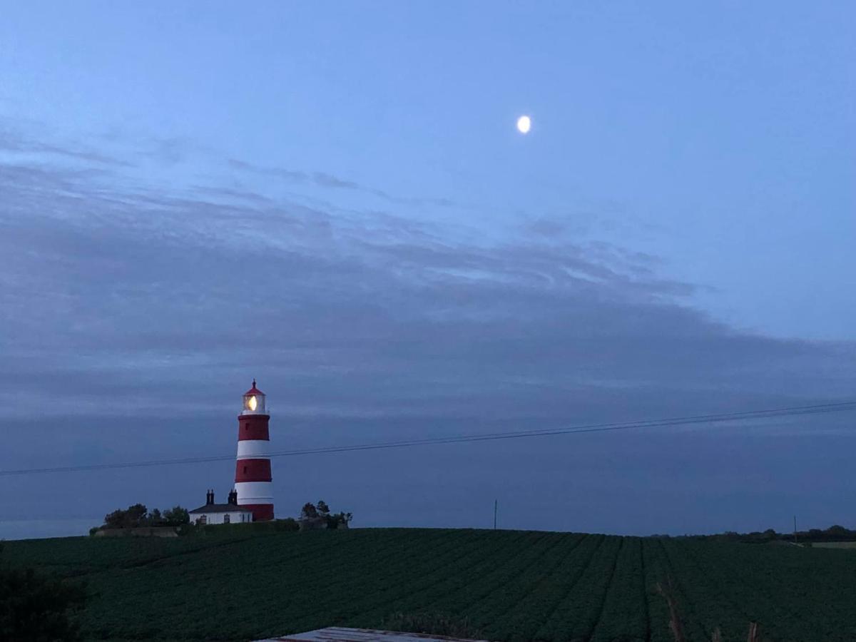 Lanterns Shepherds Huts & Glamping Happisburgh Exterior photo