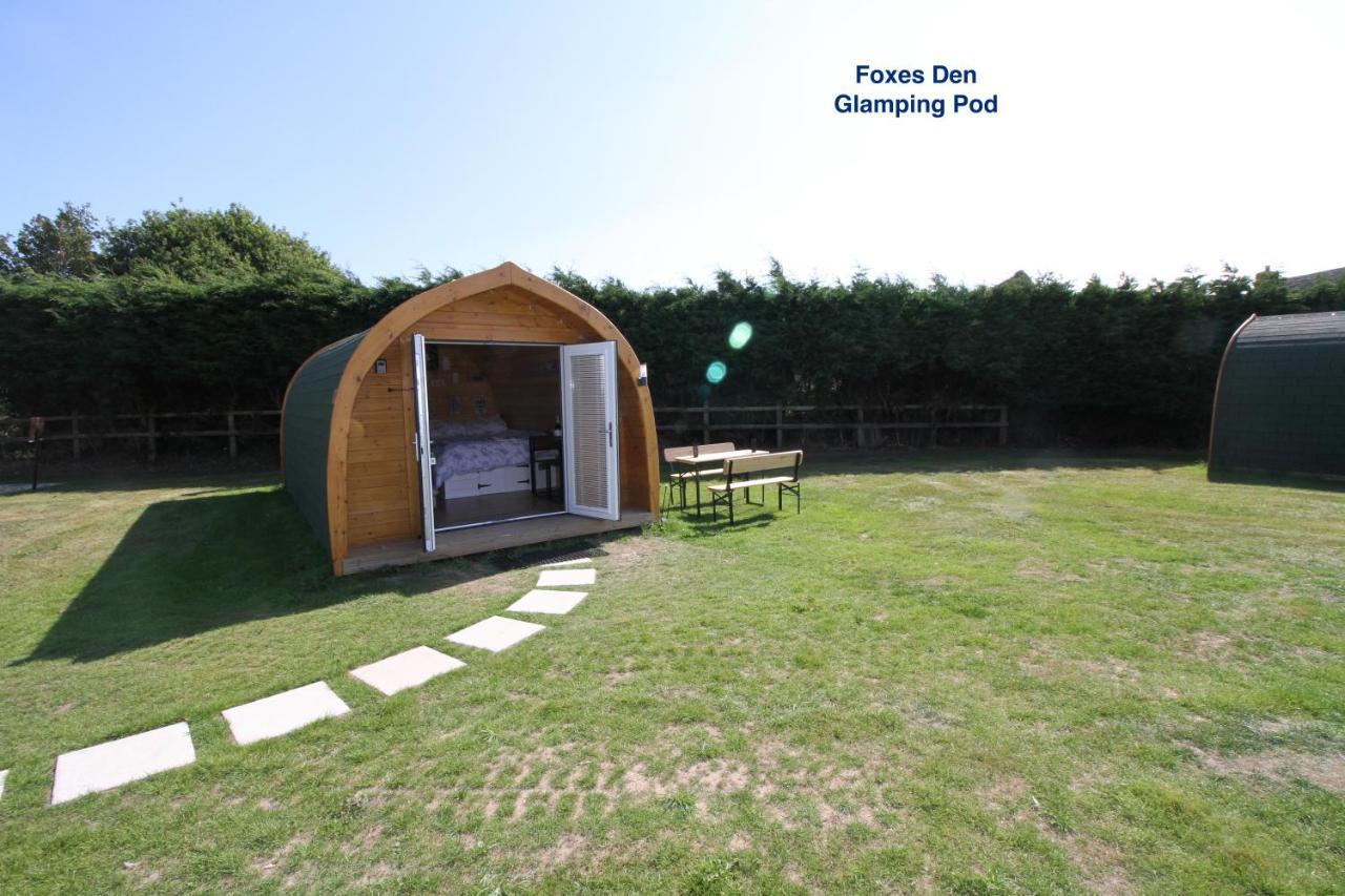 Lanterns Shepherds Huts & Glamping Happisburgh Exterior photo