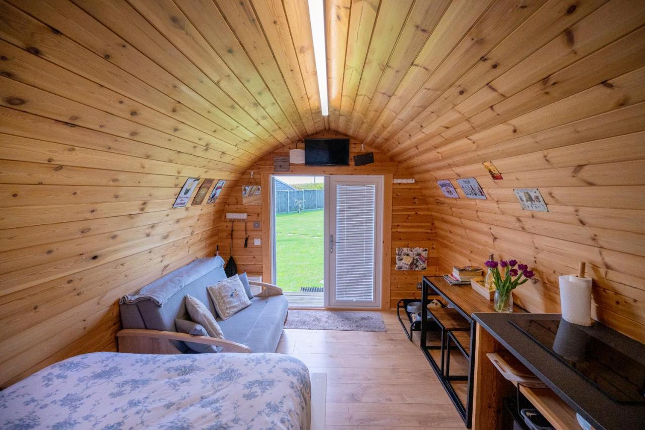 Lanterns Shepherds Huts & Glamping Happisburgh Exterior photo